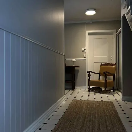 - House By The River Stryn